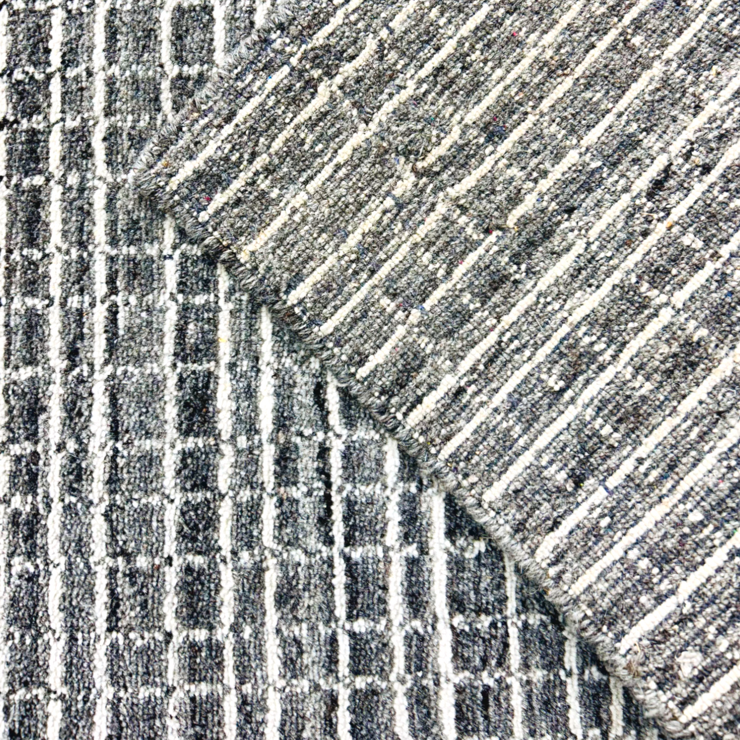 Urban Matrix Hand-Tufted Jute Wool Carpet